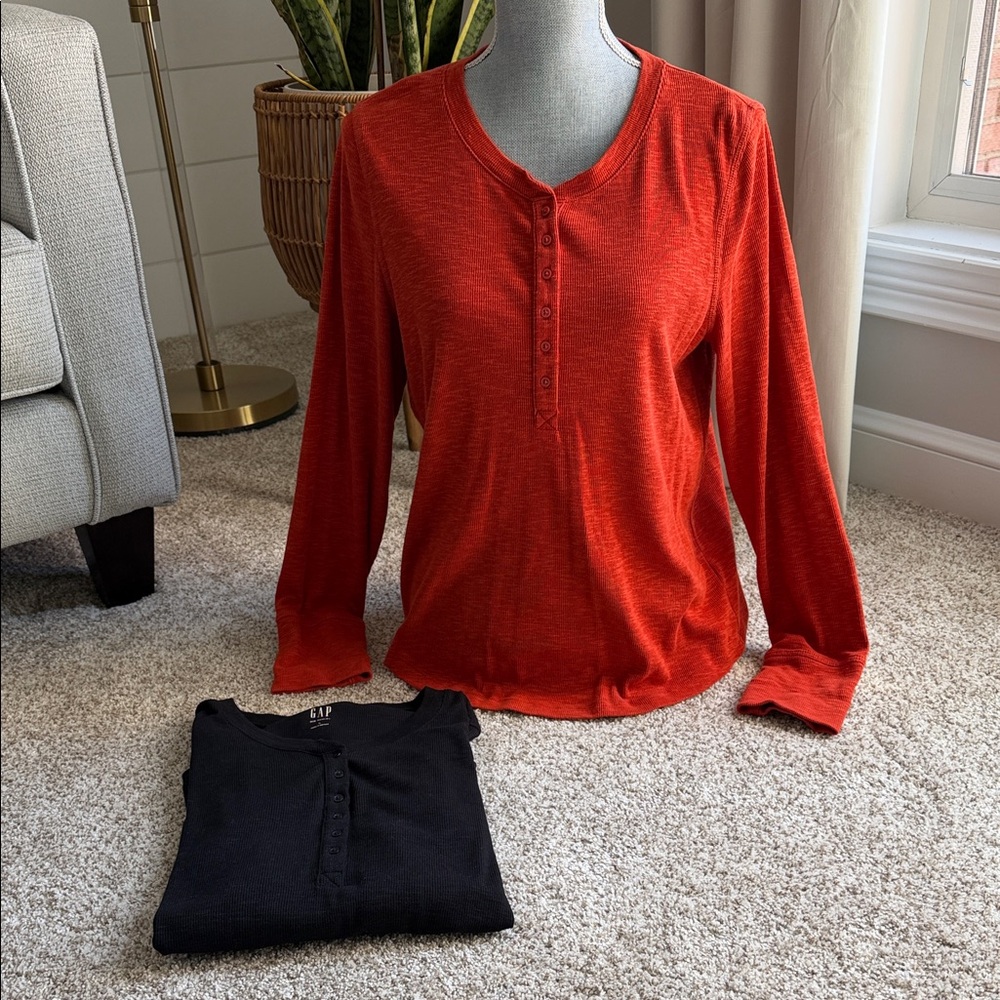 GAP Long-Sleeve Ribbed Henley